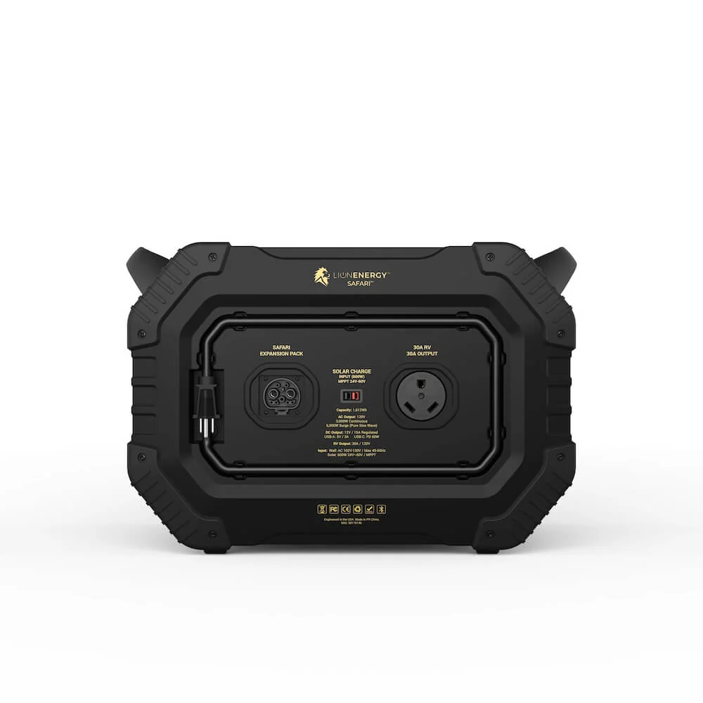 Lion Safari 3000w Solar Power Portable Generator